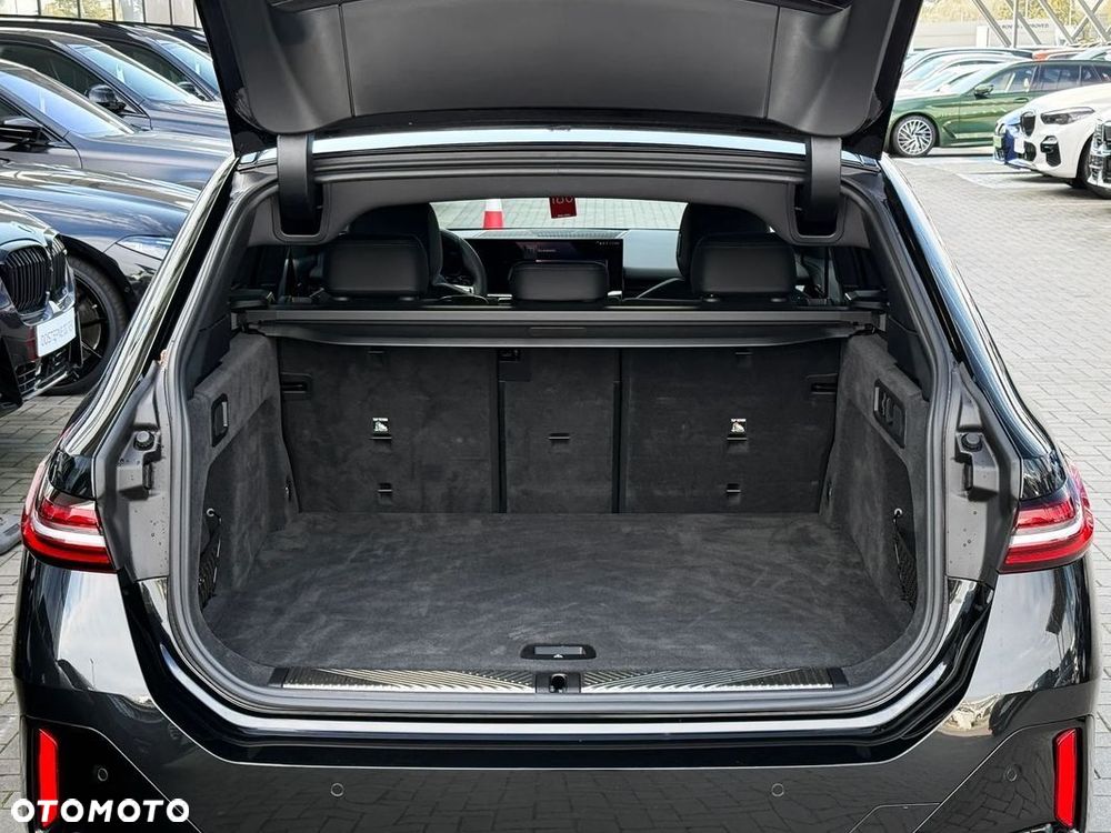 BMW Seria 5 - 13