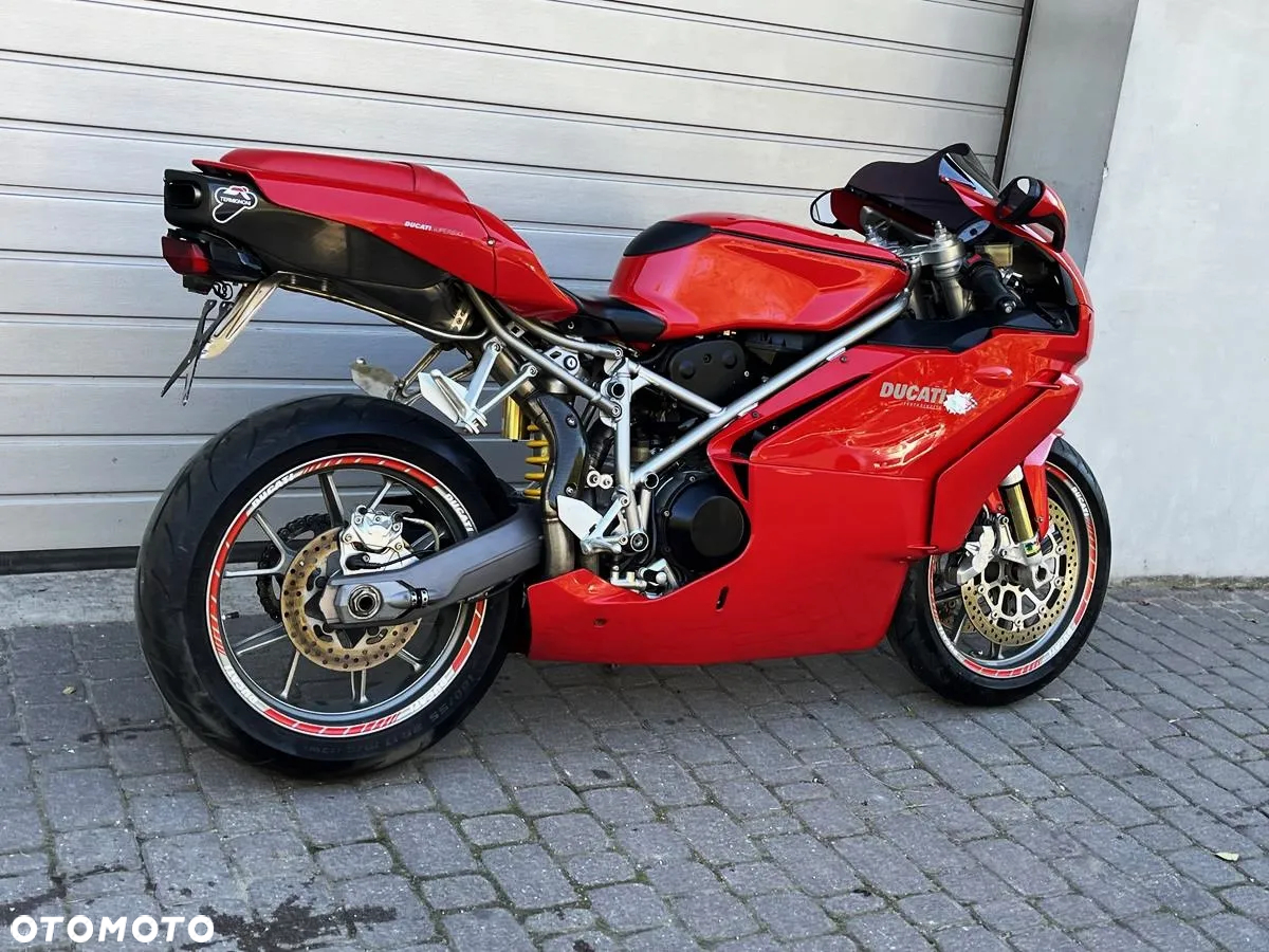 Ducati 749 - 4