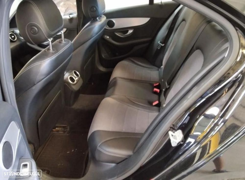 Mercedes-Benz C 180 - 4