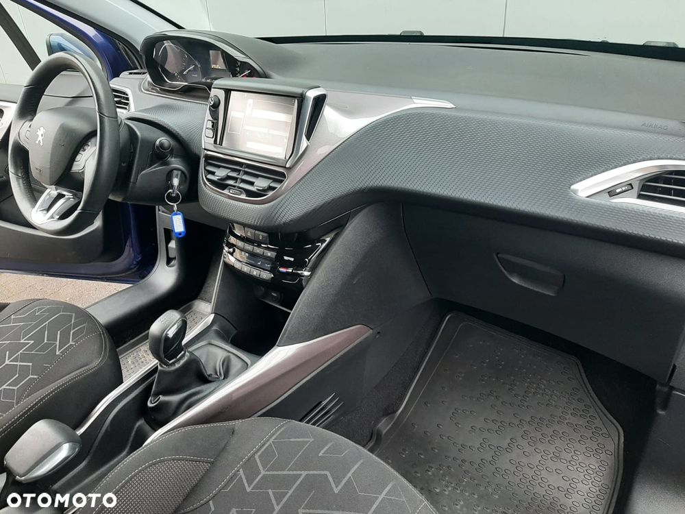 Peugeot 2008 PureTech 82 Access - 4