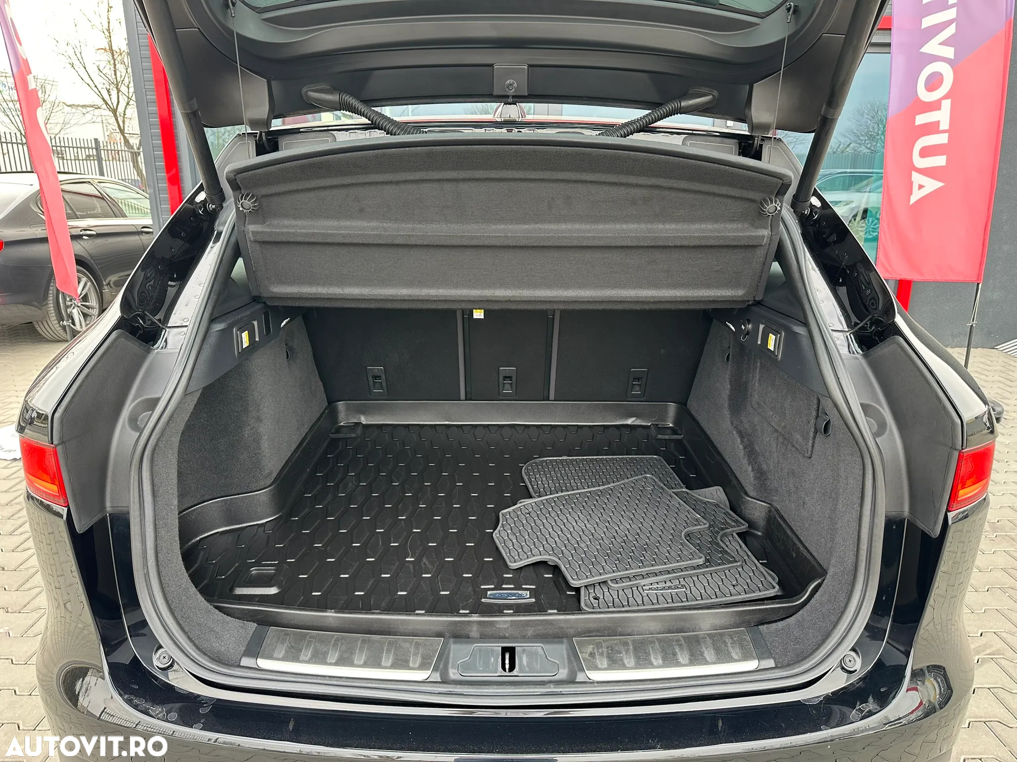 Jaguar F-Pace 20d AWD Aut. Portfolio - 20