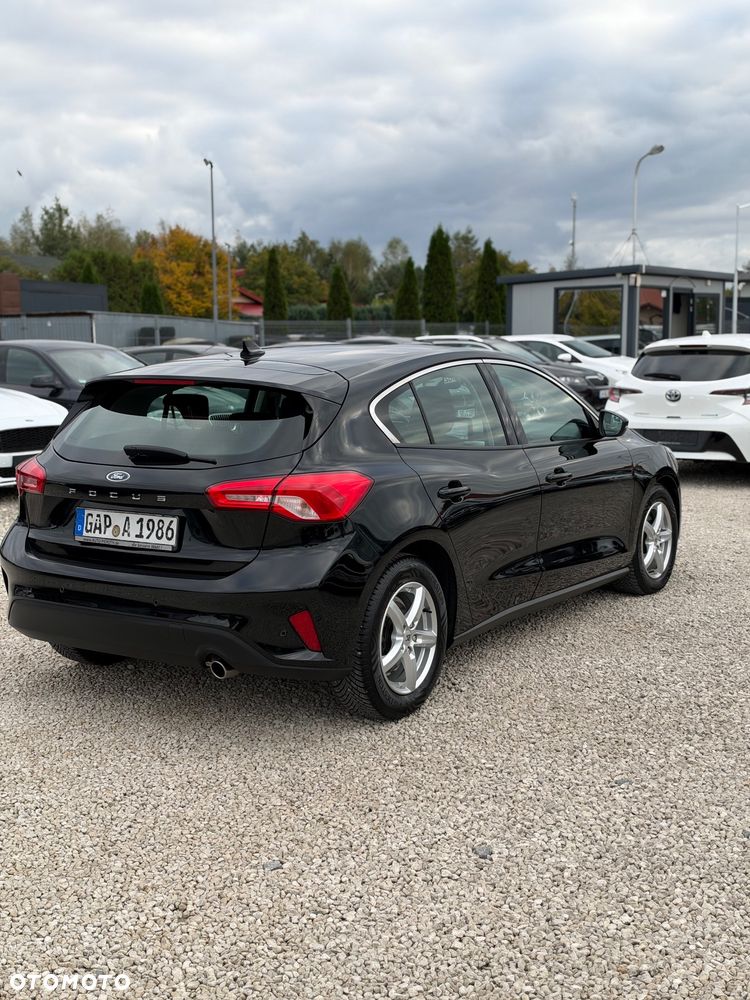 Ford Focus - 16