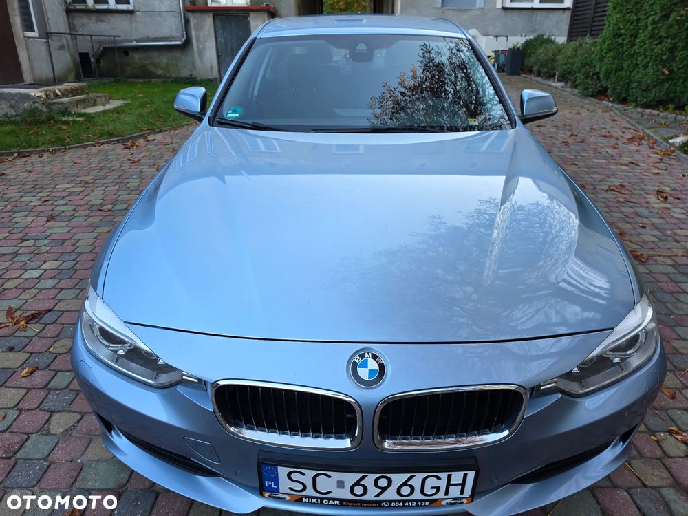 BMW Seria 3 - 18