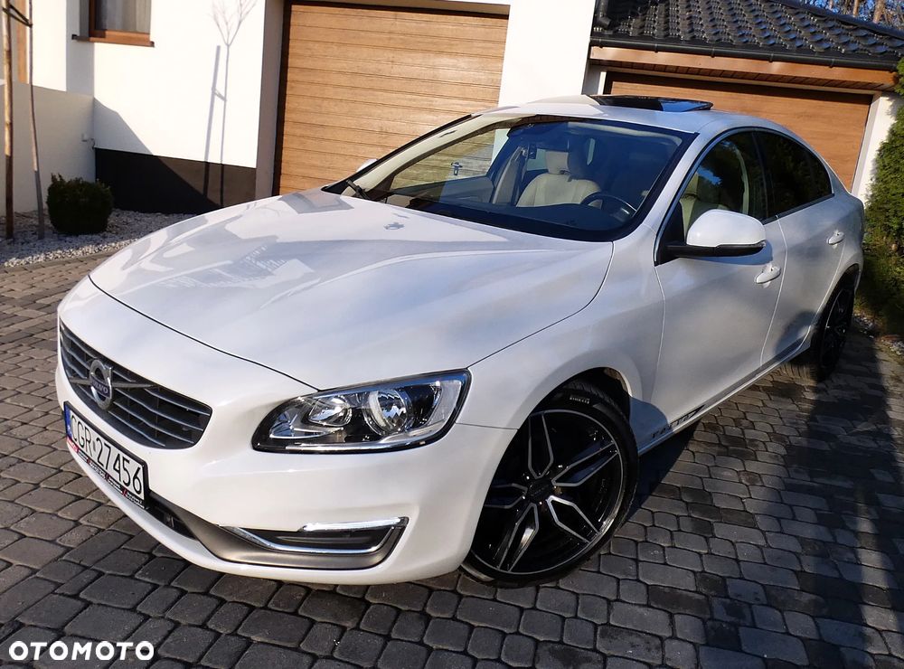 Volvo S60 - 37
