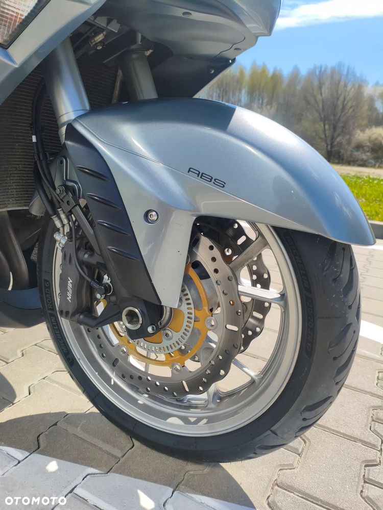 Kawasaki GTR - 11