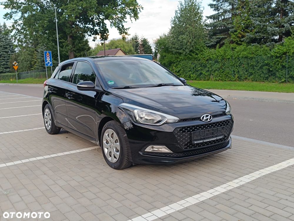 Hyundai i20 blue 1.2 Classic - 4