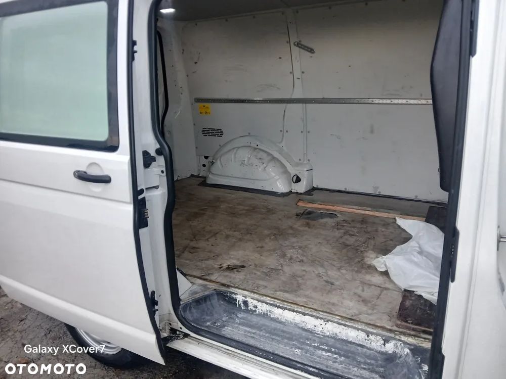 Volkswagen Transporter T6, 2.0 TDI - 6