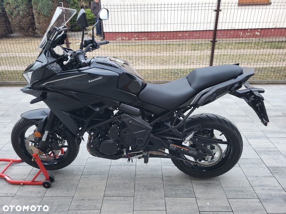 Kawasaki Versys 650 - 13