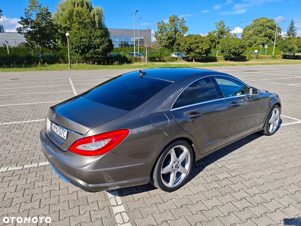 Mercedes-Benz CLS 350 BlueEFFICIENCY - 3