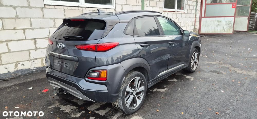 Hyundai Kona - 8