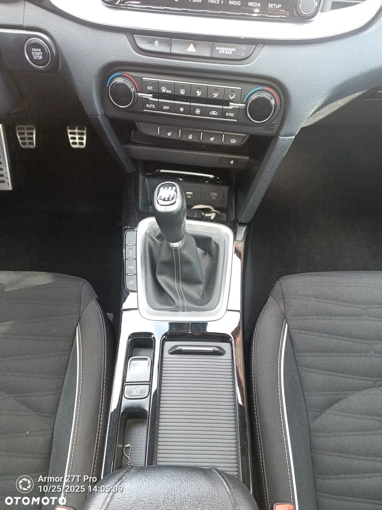 Kia ProCeed 1.5 T-GDI GT Line - 17