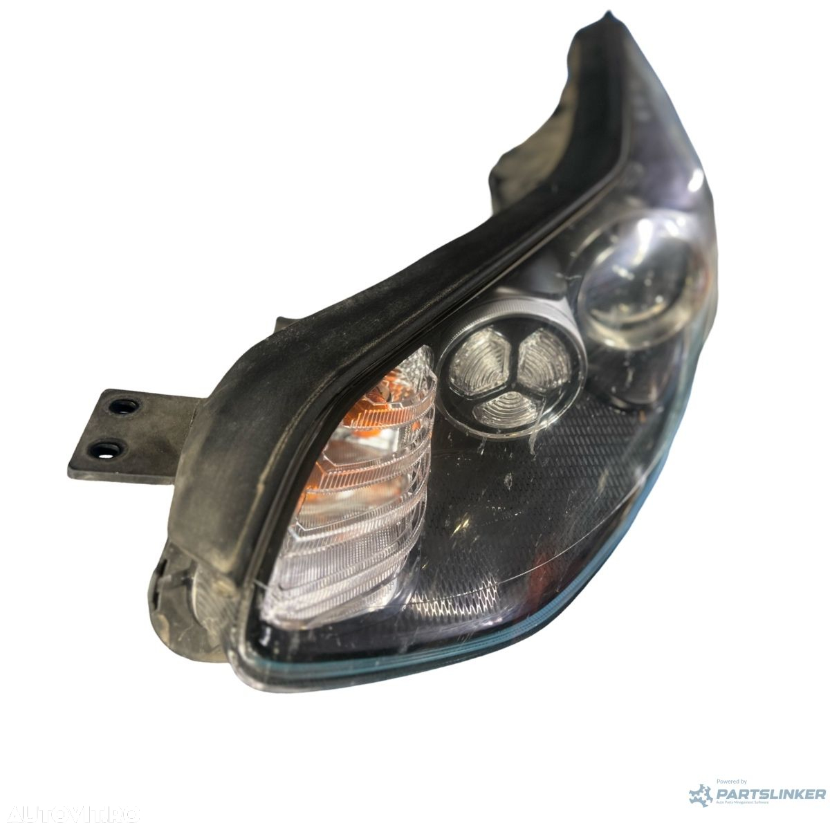 Far stanga fata KIA SPORTAGE QL, QLE 2015 - > 92101F1010 - 2