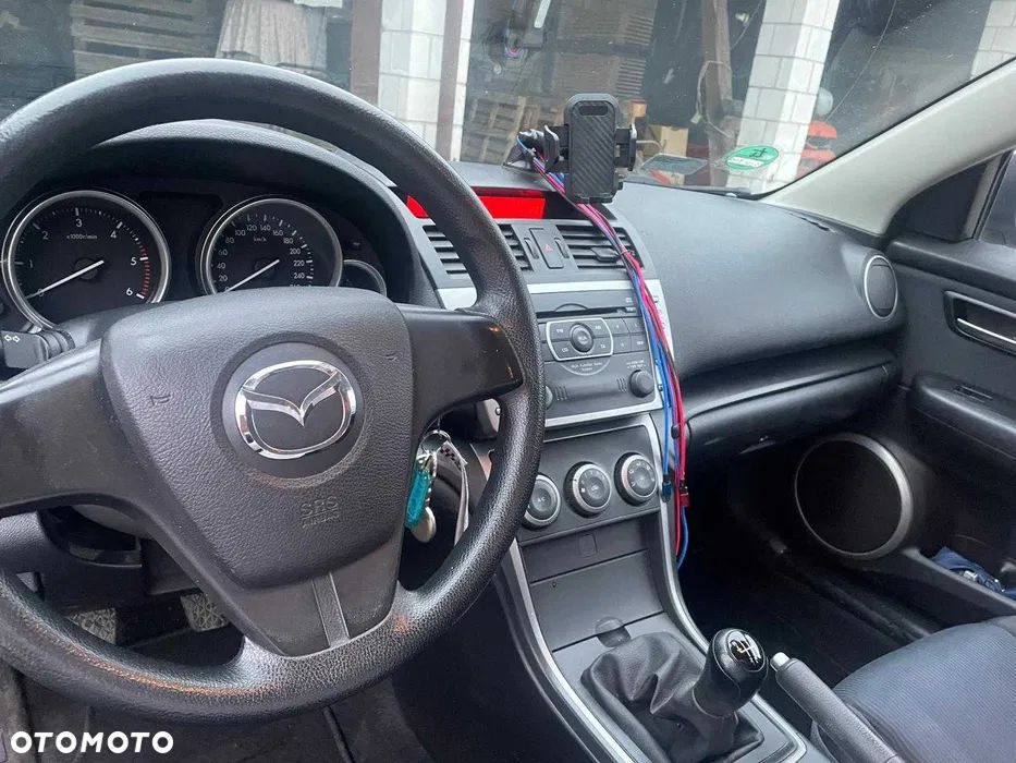 Mazda 6 Sport 2.0 CD DPF Comfort - 3