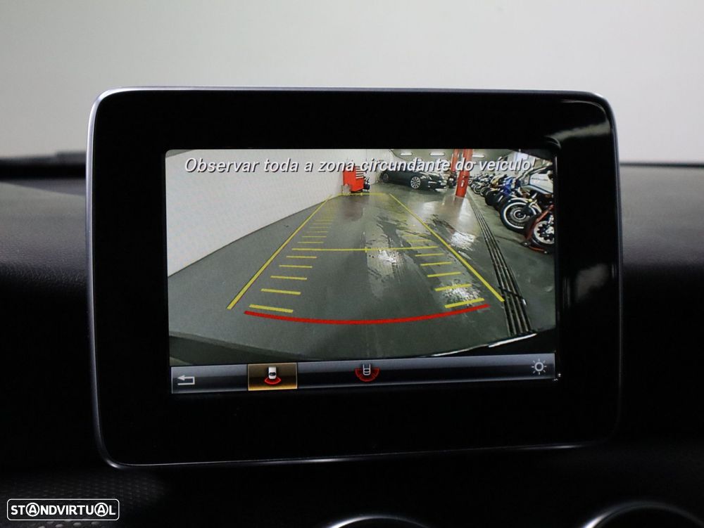 Mercedes-Benz A 160 d Urban - 12