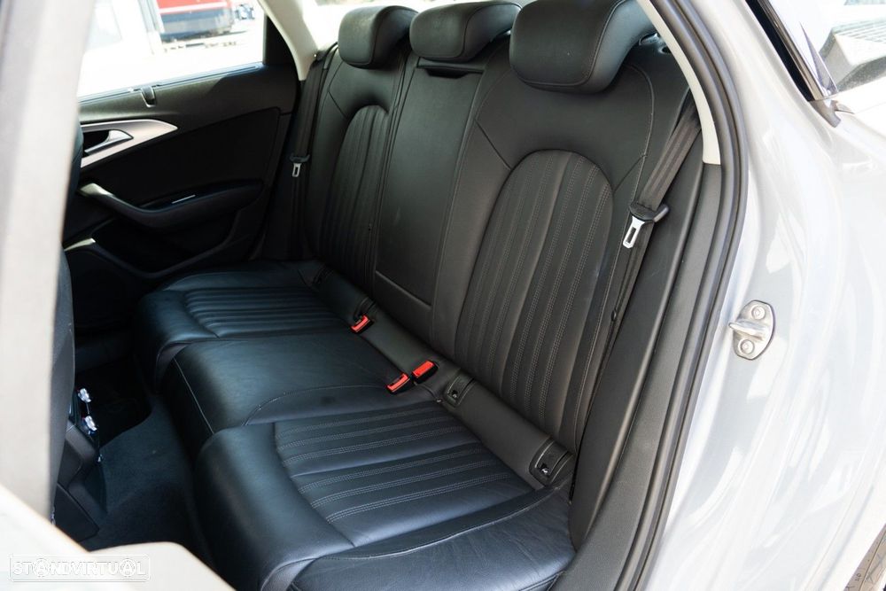Audi A6 Avant 2.0 TDi Advance S tronic - 10