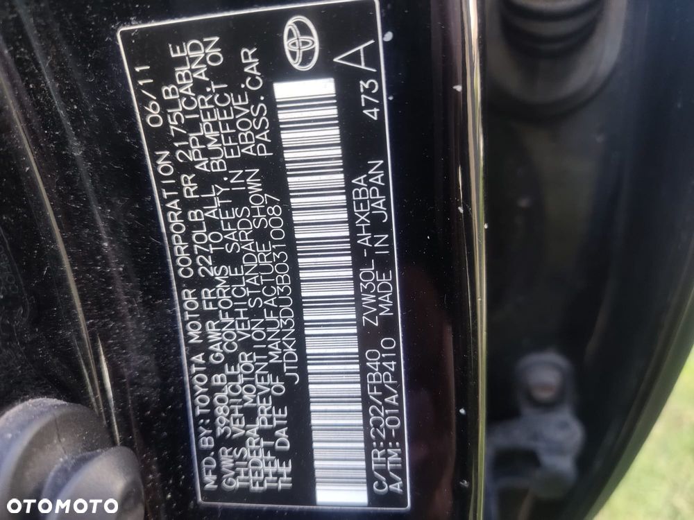 Toyota Prius 1.8 HSD Prestige - 13