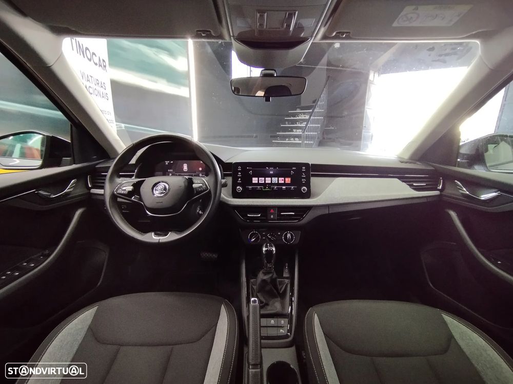 Skoda Kamiq 1.0 TSI Selection DSG - 17