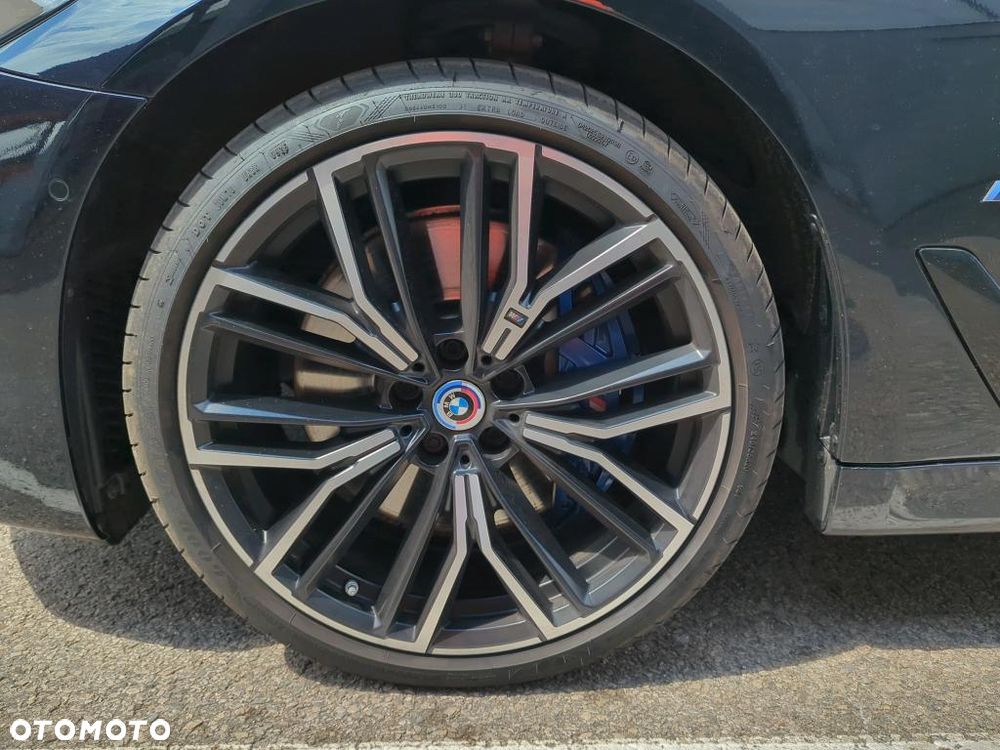 BMW Seria 5 540i xDrive mHEV M Sport sport - 4