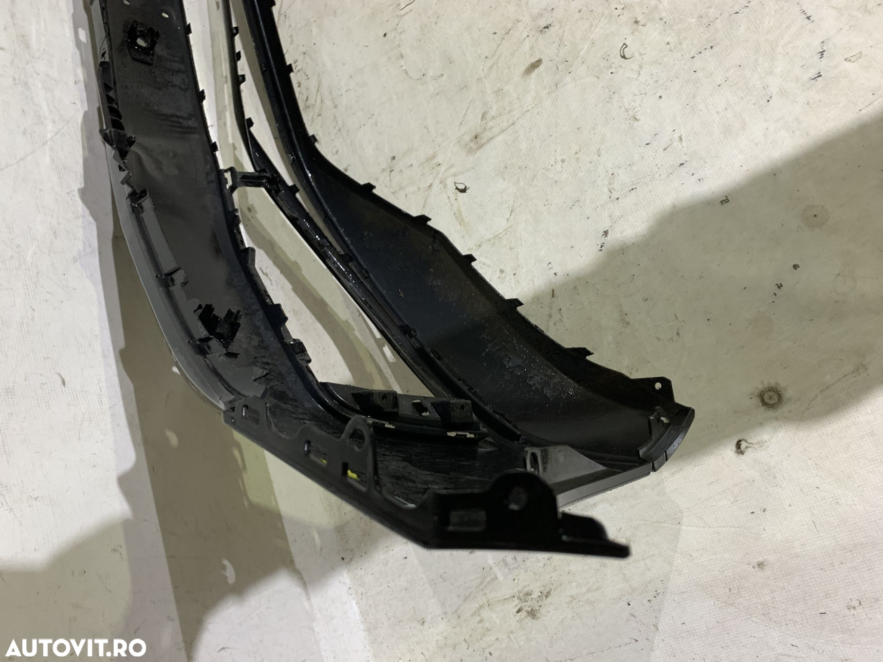 Bara fata VW Passat B8, facelift, 2019, 2020, 2021, 2022, 2023, cod origine OE 3G0807221E, cu gauri pentru senzori de parcare (4). - 9