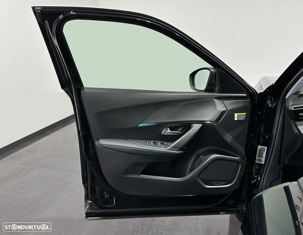 Peugeot 2008 1.5 BlueHDi Allure - 17