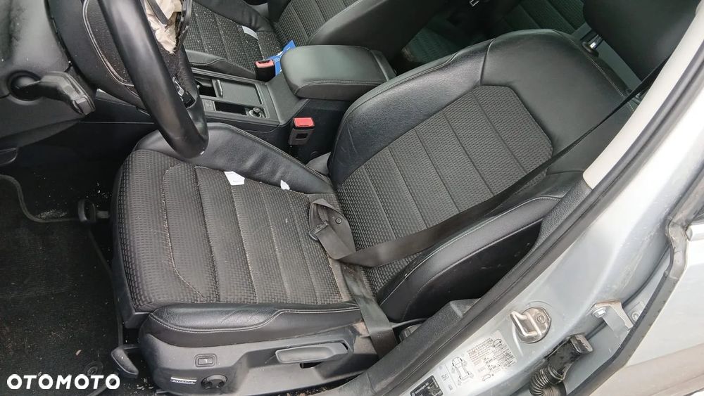 Tylko Części VW Golf VII 2.0 TDI CRL CRLB 150KM 110kW automat dsg kombi 5d 12r–16r Lakier LA7W - 8