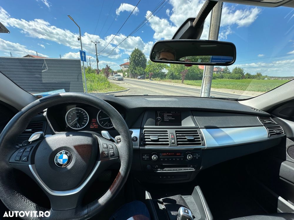 BMW X6 xDrive30d - 17