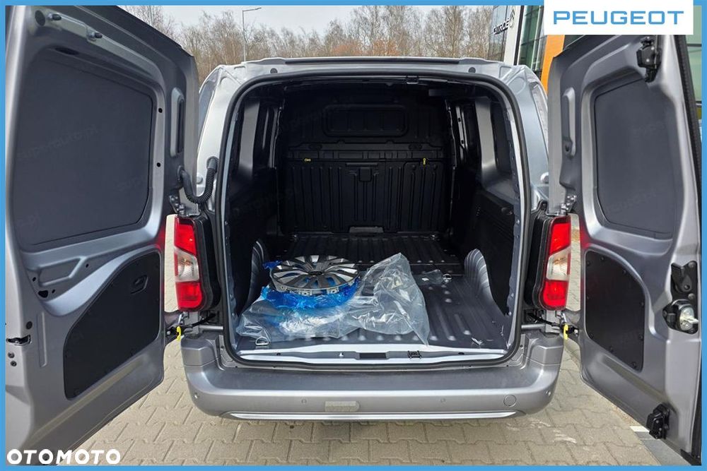 Peugeot Partner Van L2H1 EAT8 1.5 130KM - 8