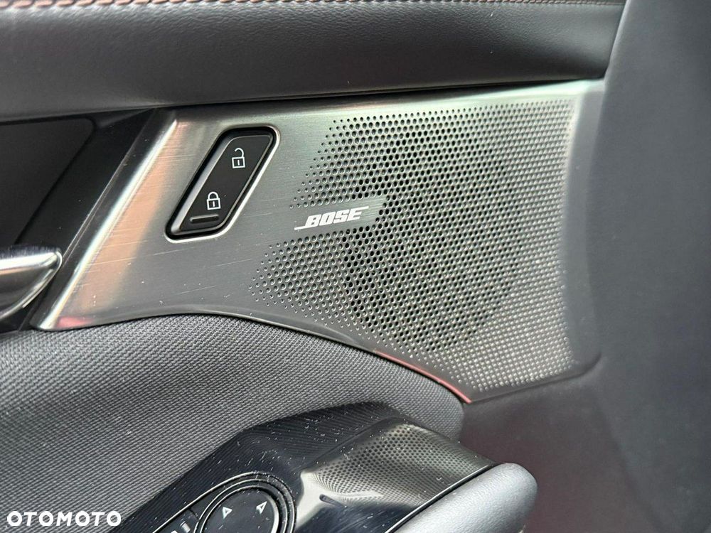 Mazda 3 e-SKYACTIV-G 122 M HYBRID DRIVE EXCLUSIVE-LINE - 11