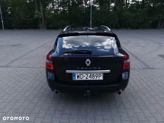 Renault Laguna 2.0 dCi Initiale - 1