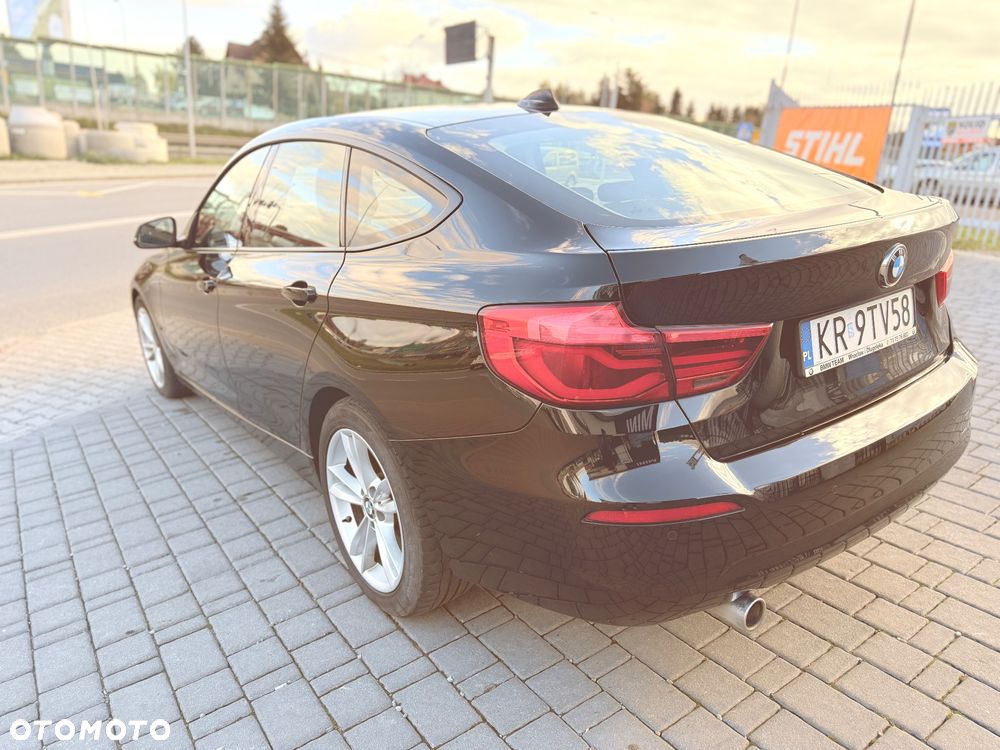 BMW Seria 3 318d - 4