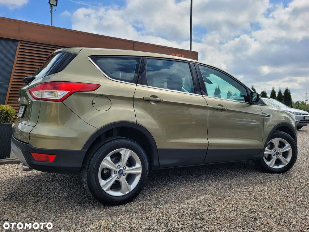 Ford Kuga - 2