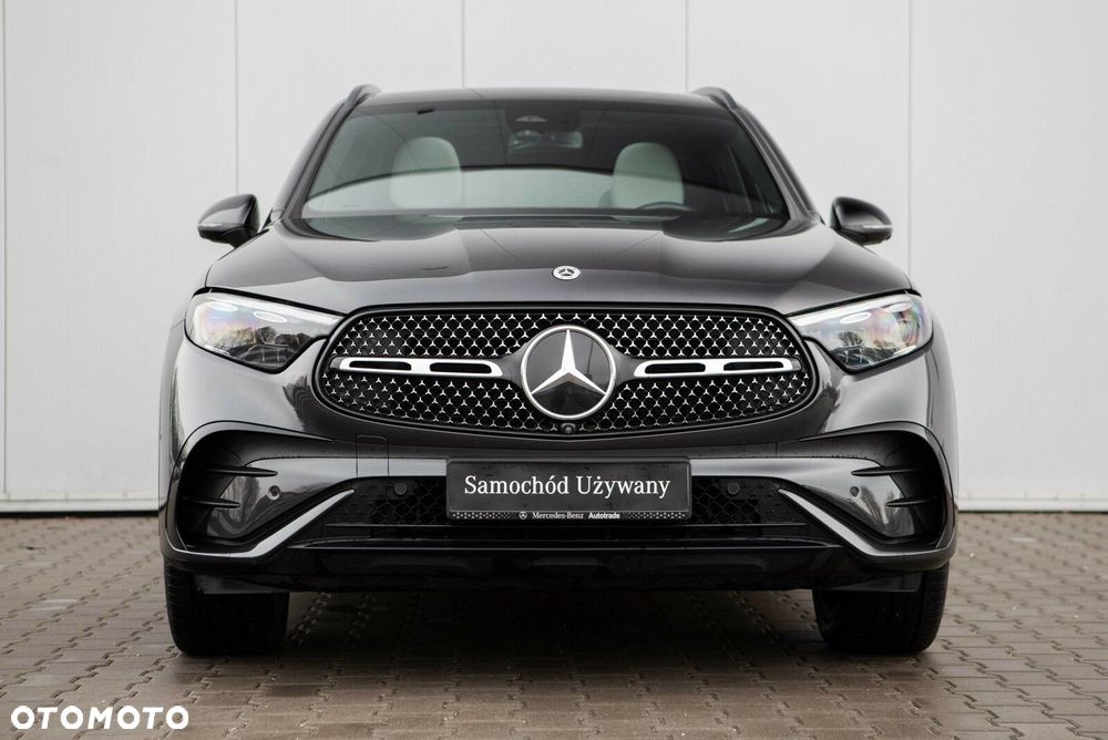 Mercedes-Benz GLC - 4