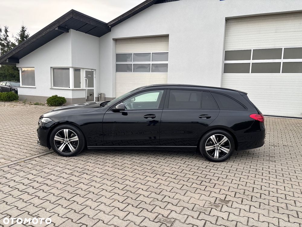 Mercedes-Benz Klasa C 220 d mHEV - 8