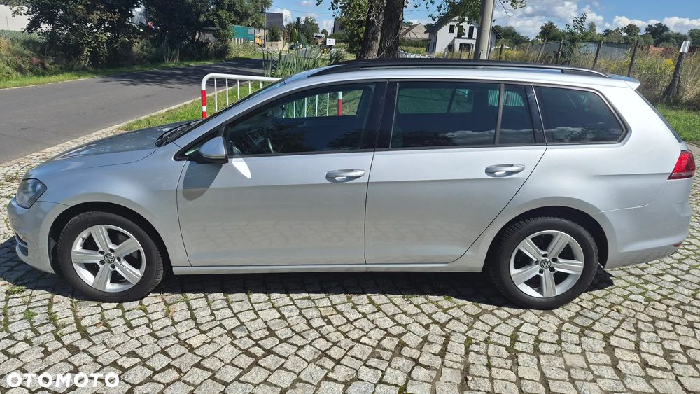 Volkswagen Golf 1.6 TDI BlueMot Comfortline - 2