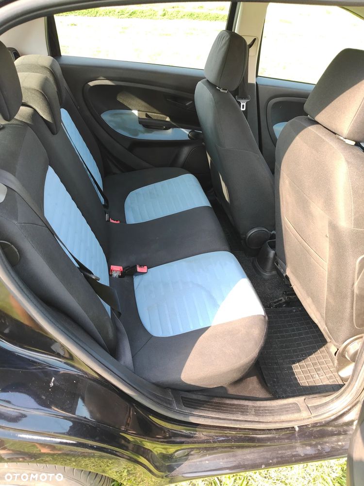Fiat Punto - 8