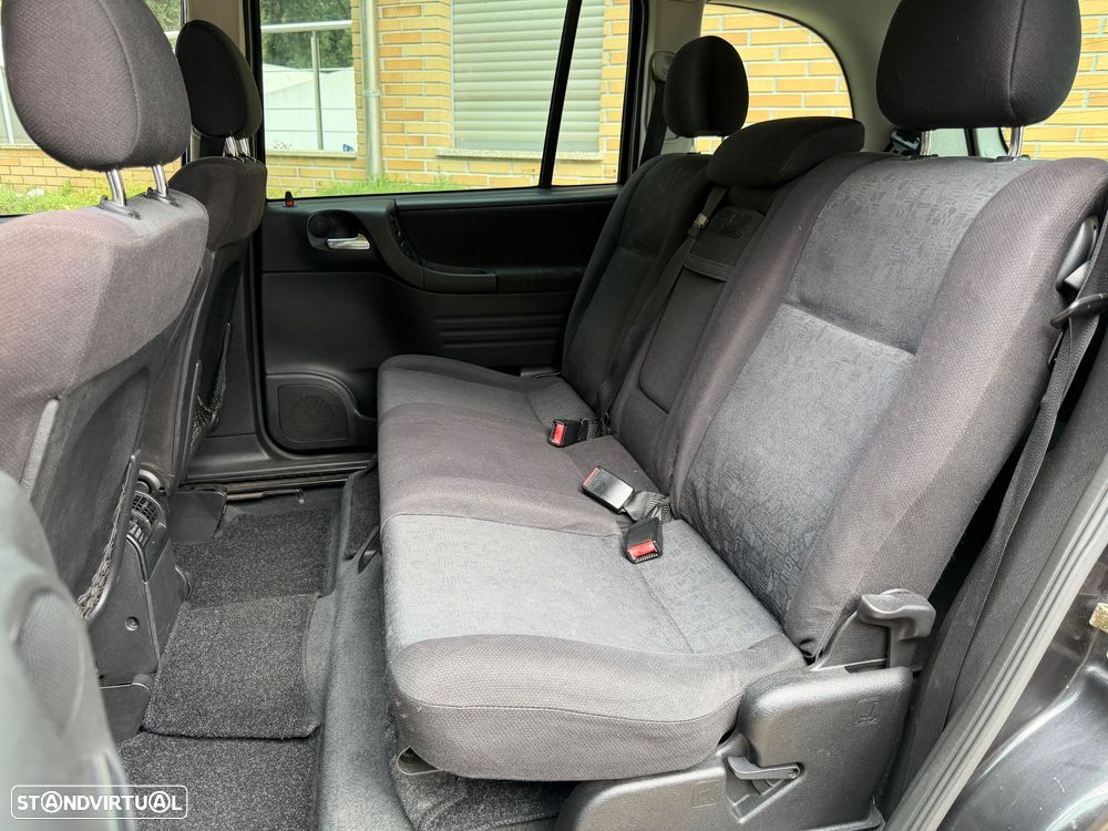 Opel Zafira 2.0 DTi Elegance - 26