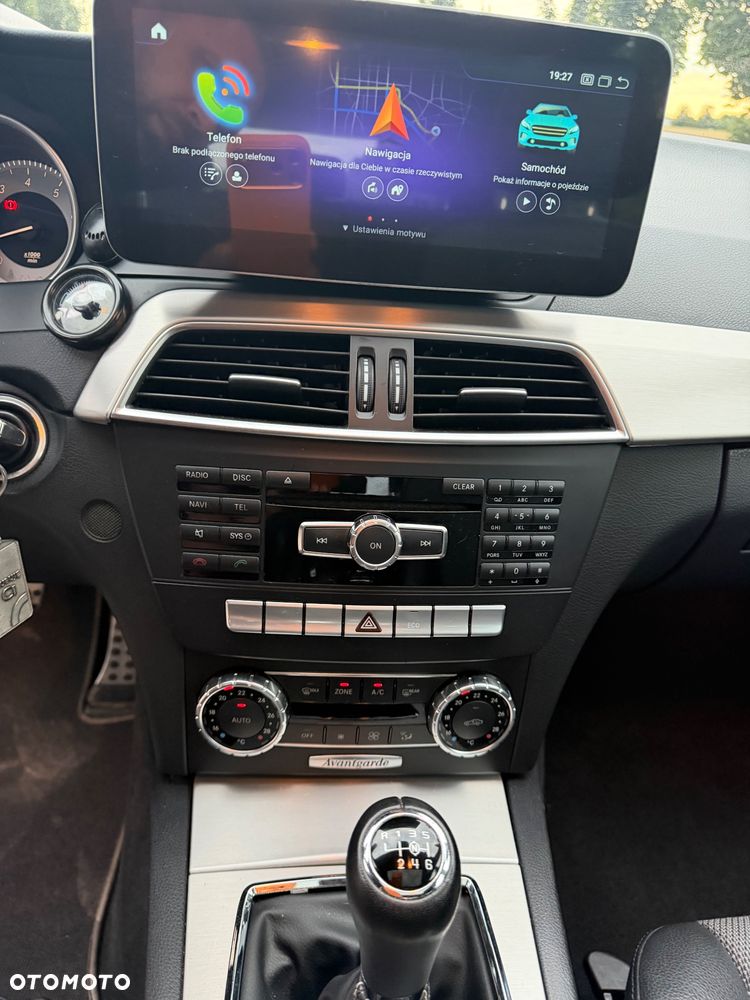Mercedes-Benz Klasa C 180 BlueEFFICIENCY Avantgarde - 15