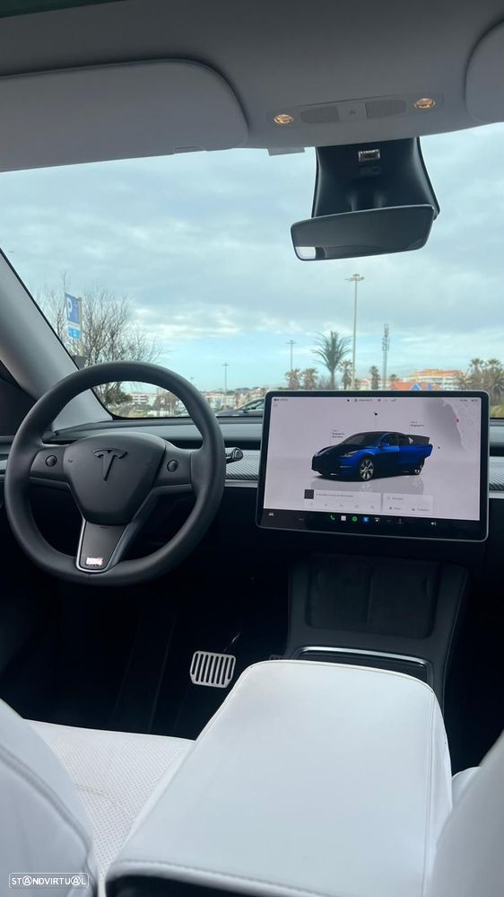 Tesla Model Y Long Range Dual Motor AWD - 7