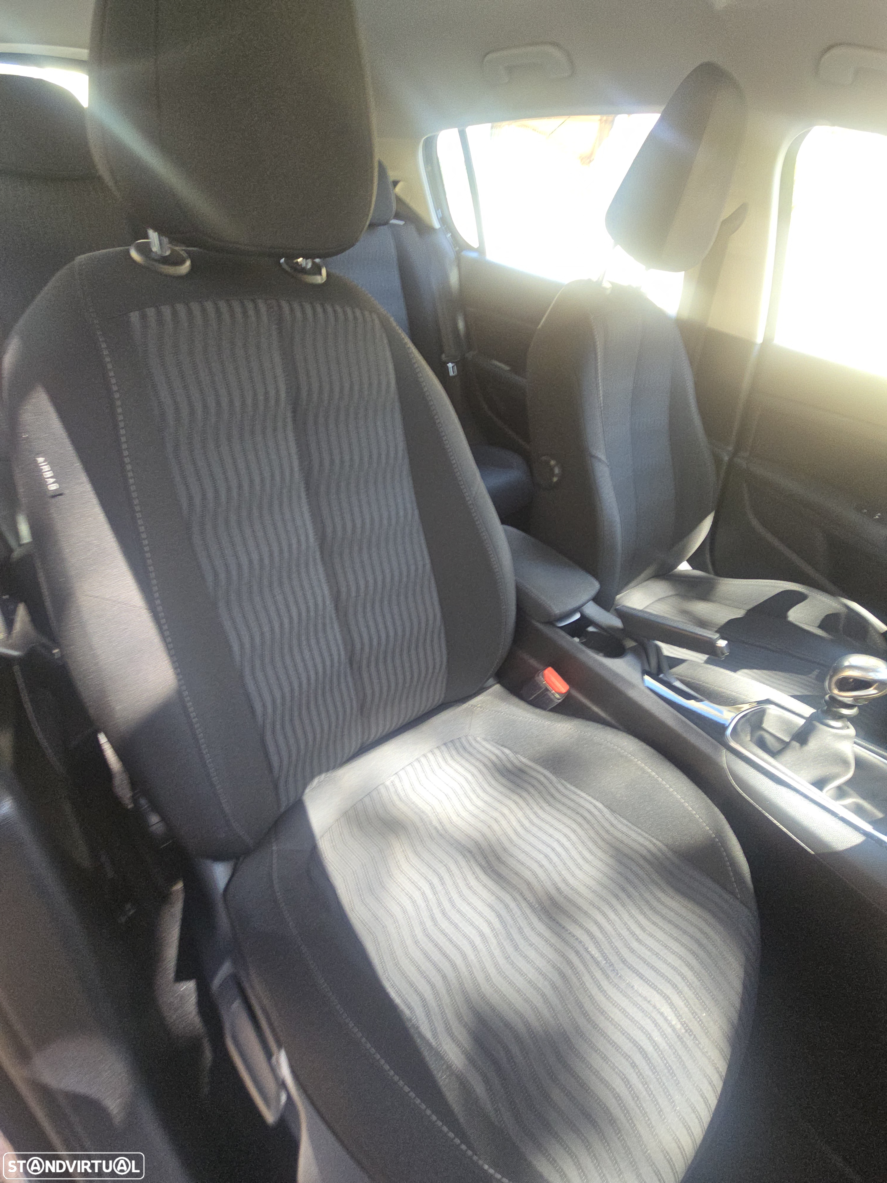 Peugeot 308 1.6 BlueHDi Allure - 16
