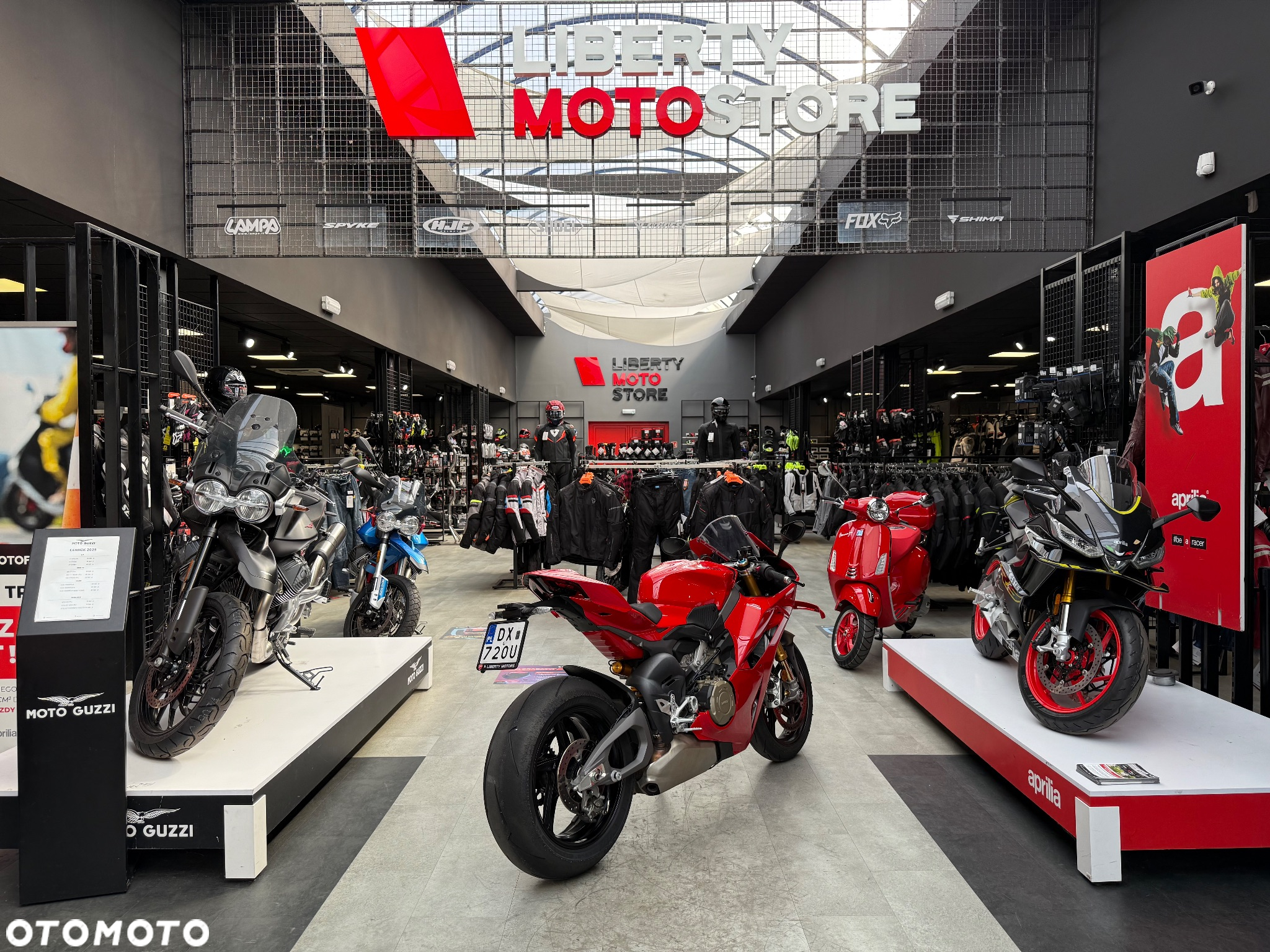 Ducati Panigale V4S - 3