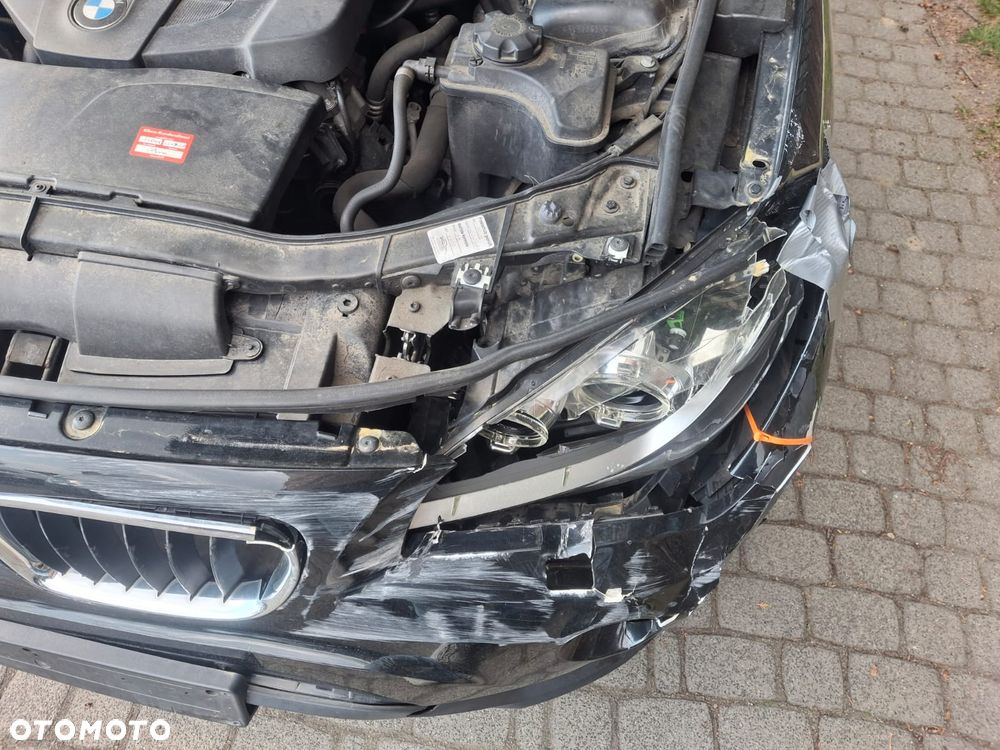 BMW X1 sDrive20d Sport Line - 17