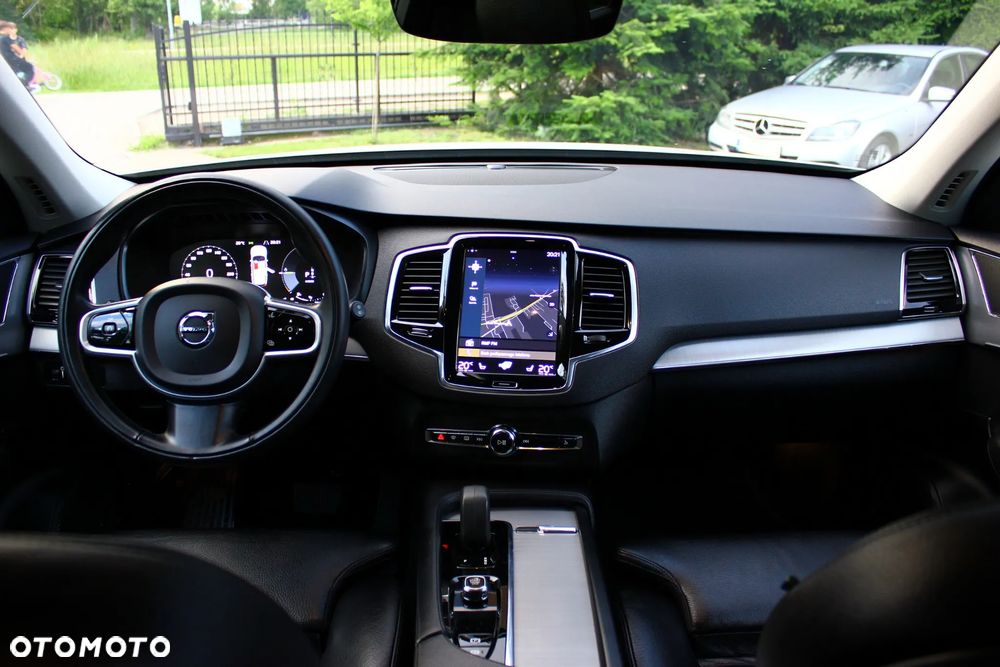 Volvo XC 90 T8 AWD Plug-In Hybrid Inscription Expression 7os - 39