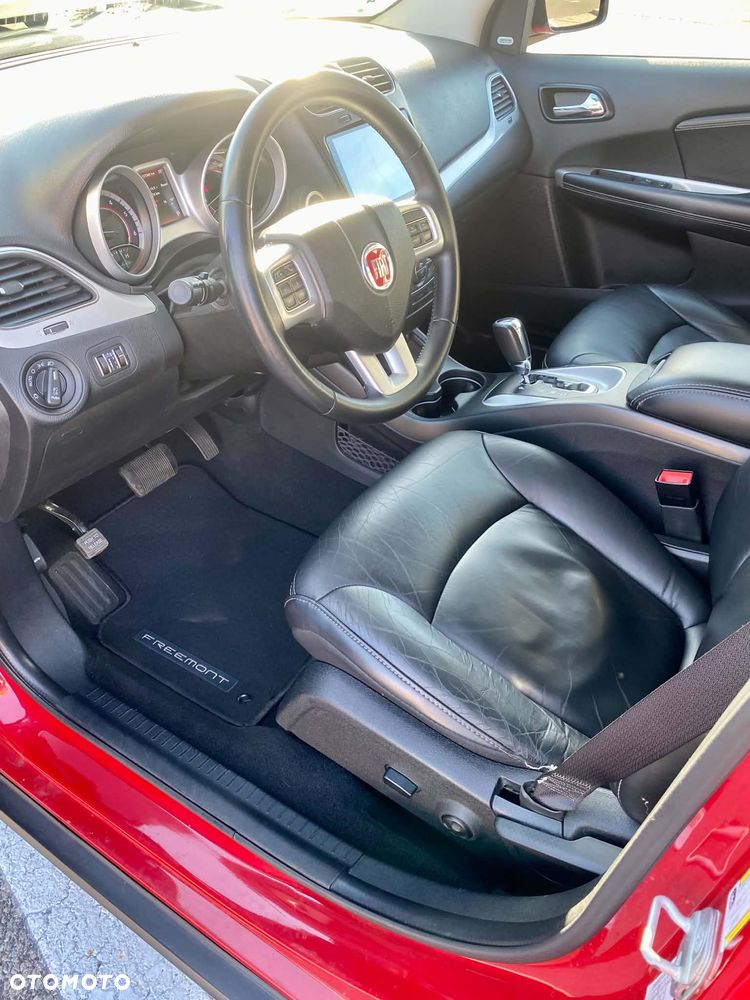 Fiat Freemont 2.0 Multijet Black Code AWD - 10