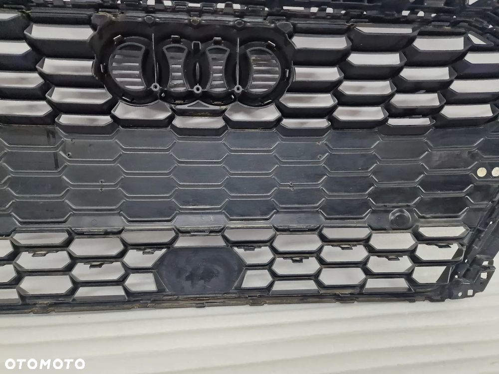 AUDI A3 8Y0 S-LINE 20- ATRAPA / GRILL PRZEDNI PRZÓD BEZ PDC , NR 8Y0853651A , NR AUKCJI GL66 - 19