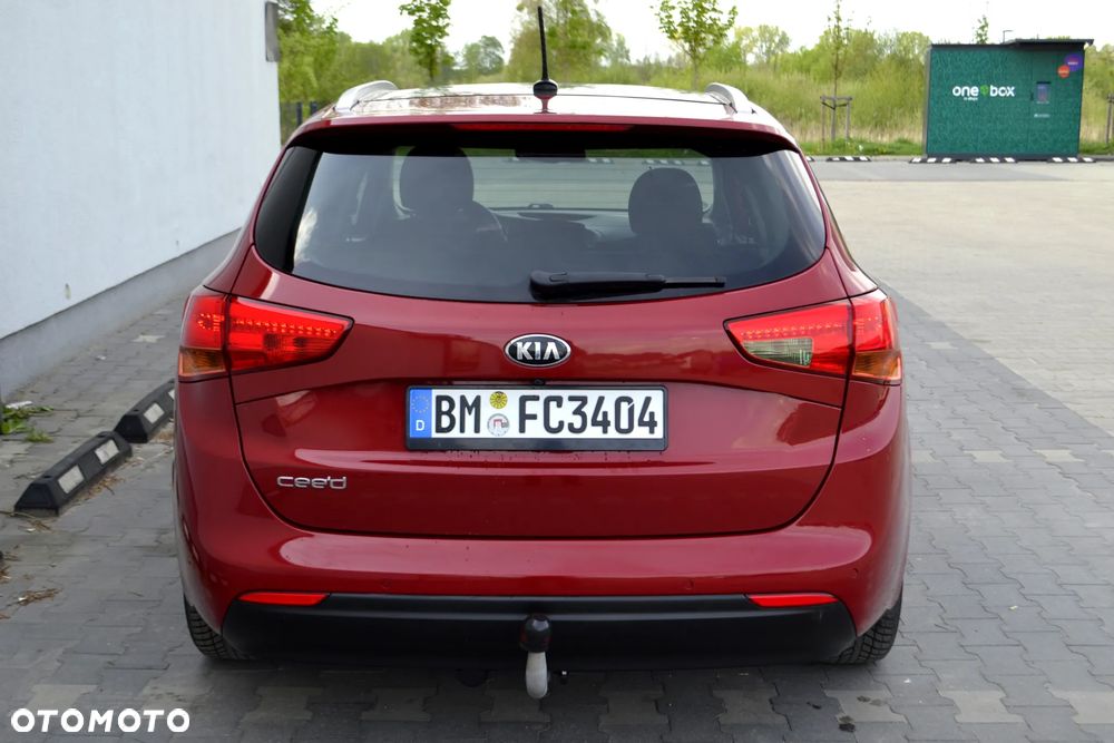 Kia Ceed 1.6 GDI L DCT - 13