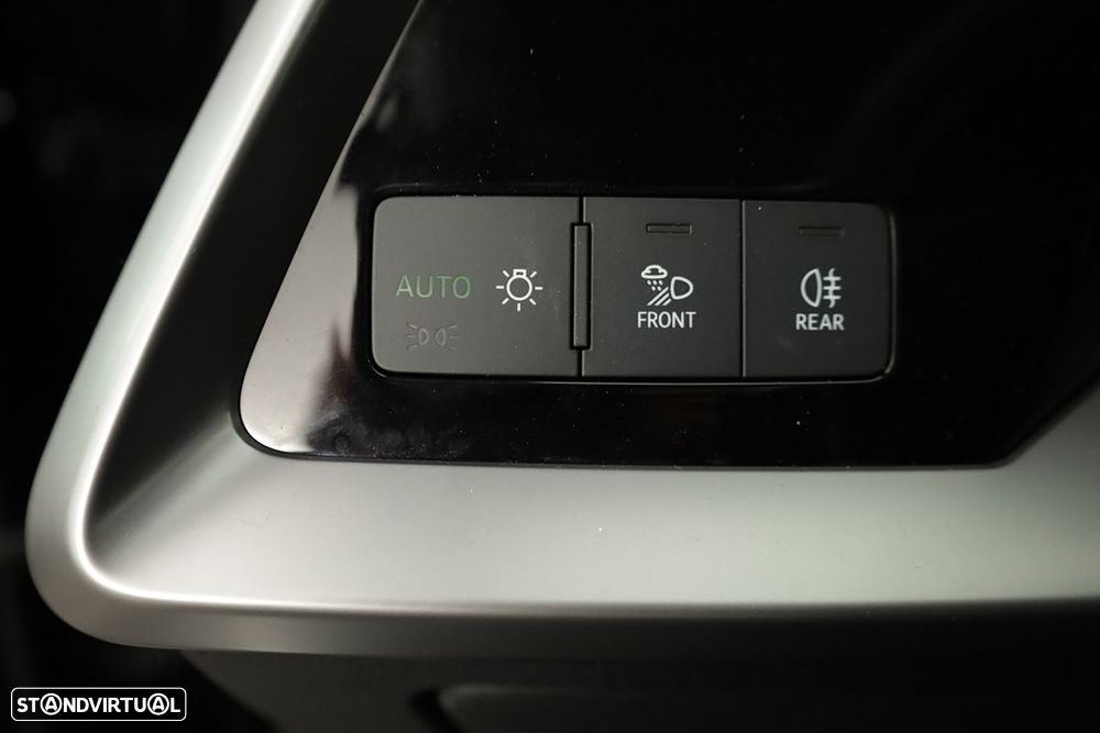 Audi A3 Sportback 45 TFSIe S line - 19