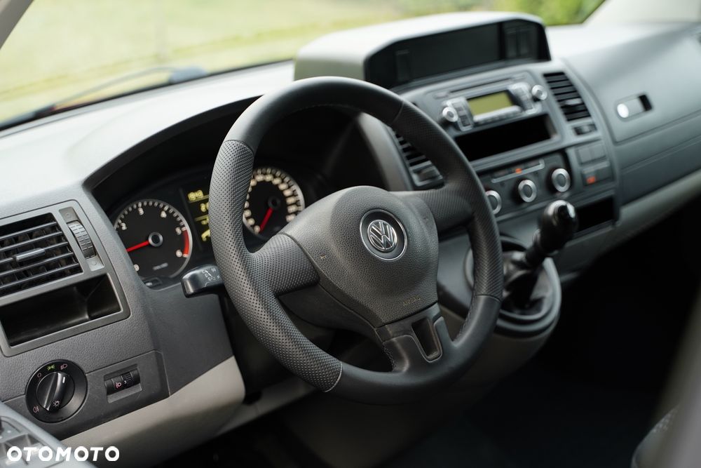 Volkswagen Transporter T5 2.0 TDI Klima - 11