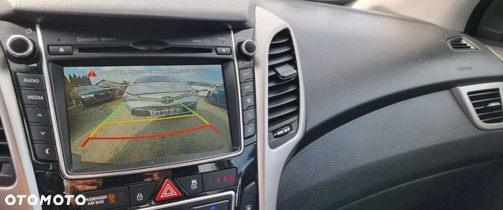 Hyundai i30 - 18