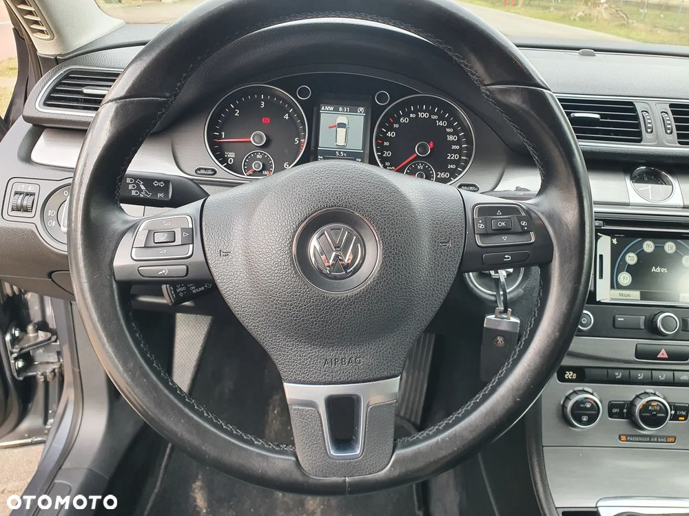 Volkswagen Passat 1.6 TDI BlueMotion - 14