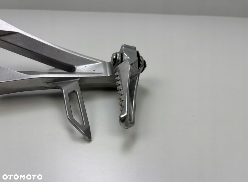 Prawy set pasażera Honda CBR 600RR PC69 2024- Oryginał - 10